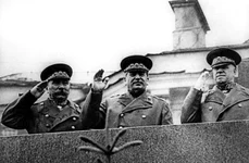 Iosif Stalin, la Parada Victoriei din Piața Roșie, 24 iunie1945 (© Wikimedia Commons)