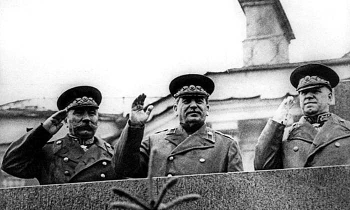 Iosif Stalin, la Parada Victoriei din Piața Roșie, 24 iunie1945 (© Wikimedia Commons)