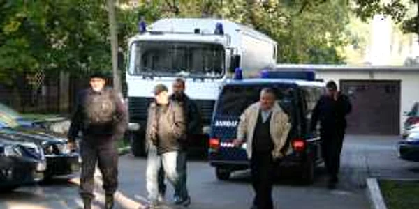 Botoşani: Agentul Lucian Leahu a fost arestat 