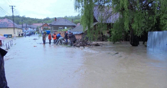 inundatii brasov