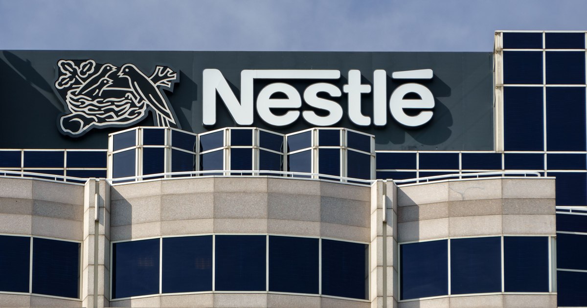 Nestle România retrage de la vânzare mai multe loturi de lapte praf NAN 1 din motive de siguranță alimentară