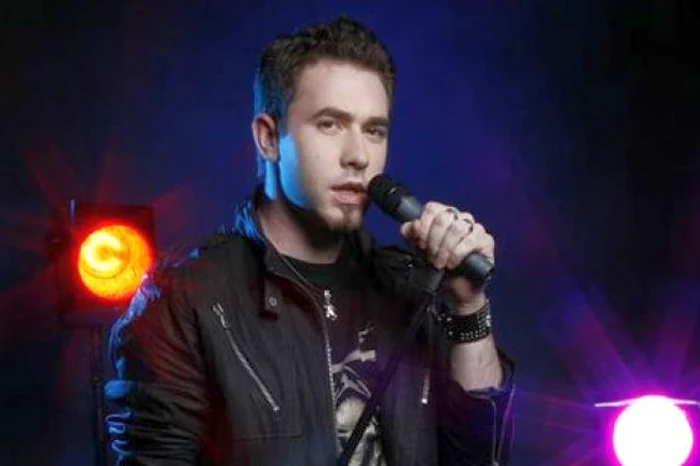 
    Andrei Găluţ este însoţit în Olanda de mama sa, Mariana BeleanFoto: arhiva personală  