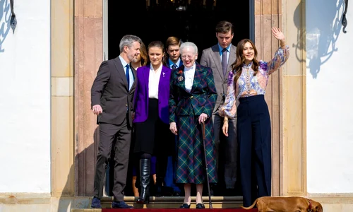 Regina Margrethe, Regele Frederik, Regina Mary, Prințesa Isabella, Prințul Christian Foto Profimedia (2) jpg