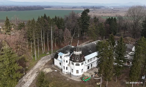 Castelul Pogany si imprejurimile sale  Foto Daniel Guță ADEVĂRUL (5) JPG