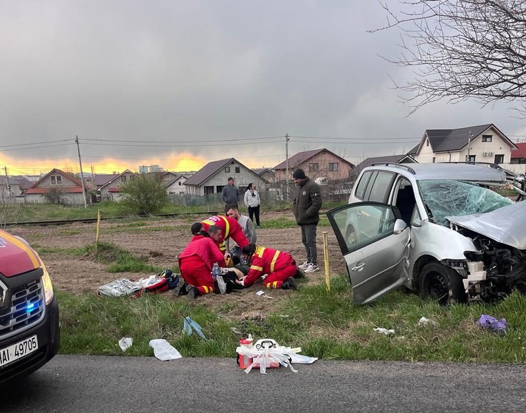 Mărturia cumplită a mamei care și-a pierdut fiul în accidentul de la Constanța: „Mi-a murit în ochii mei. L-am văzut cum şi-a dat suflarea”