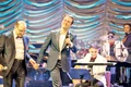 Petre Geambaşu şi Călin zâmbesc doar în lumina reflectoarelor jpeg