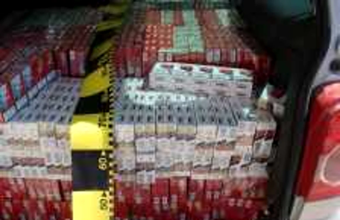 Poliţiştii au confiscat peste 7.200 de pachete de ţigări şi circa 87.000 de ţigarete