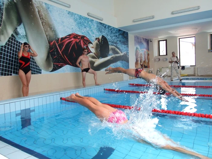 Răzvan Florea creează culoar pentru performanţă în înot FOTO S.Ionescu