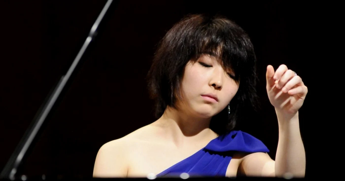 Claire Huangci – pianista-spectacol