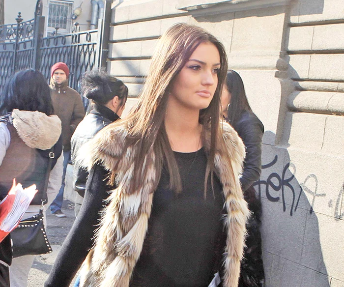 Atacatorul se află în arest și este judecat pentru faptele sale