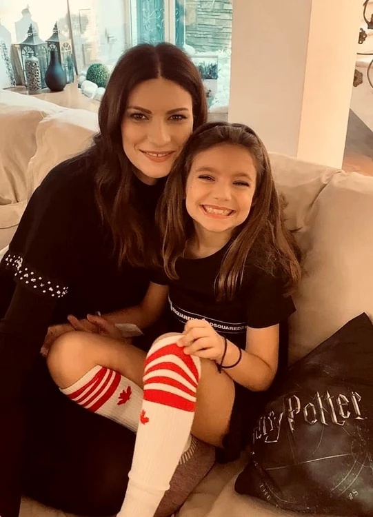laura pausini 5 jpg jpeg