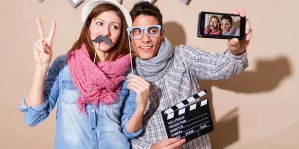 selfie wall street