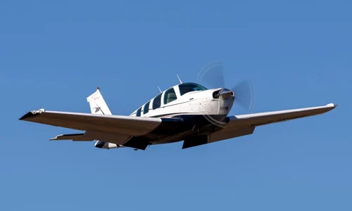 avion beechcraft foto shutterstock