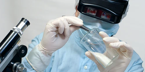 Studiile privind o mutație a virusului H5N1 pot fi publicate