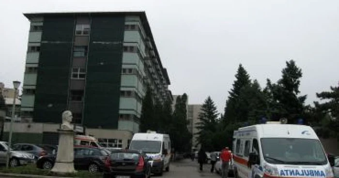 Slatina: Un bărbat şi o femeie s-au sinucis la spital