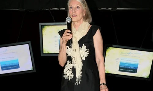 Leslie Hawke a fost gazda evenimentului caritabil (foto: Dorin Constanda) jpeg