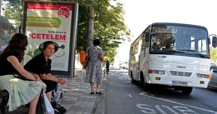 Poliţiştii l-au prins pe bărbatul care a rupst banca în zona spitalului (foto Arhivă)