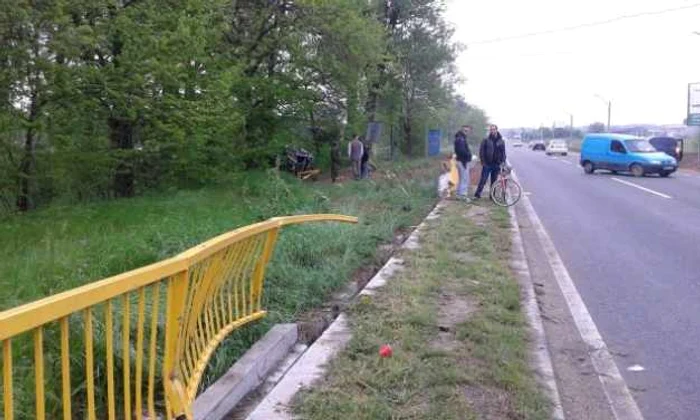 Trei persoane au murit în urma unui grav accident de circulaţie