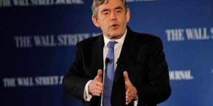 <b>Telegraph</b>: Gordon Brown lansează atacuri la adresa bancherilor