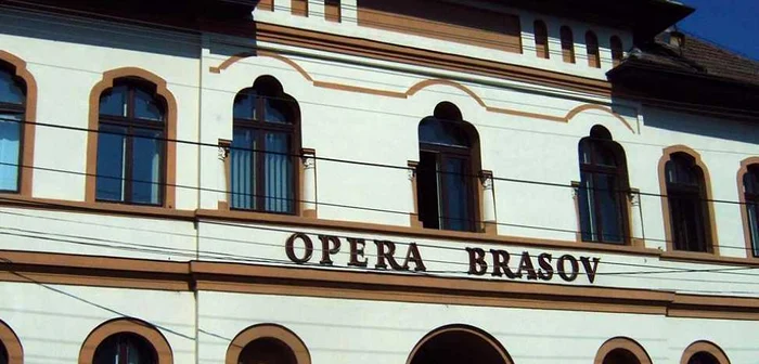 Biletele s-au pus în vânzare la Opera Braşov