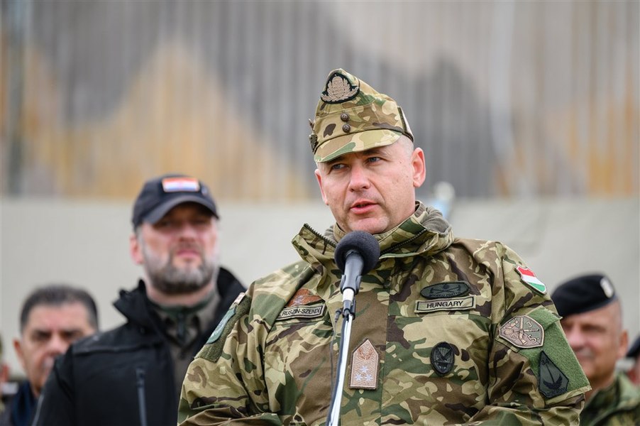 Șeful Statului Major al Armatei ungare a fost demis
