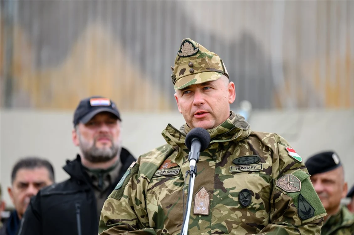Romulusz Ruszin Szendi