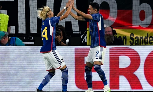 Nationala de fotbal din Japonia (EPA) jpg