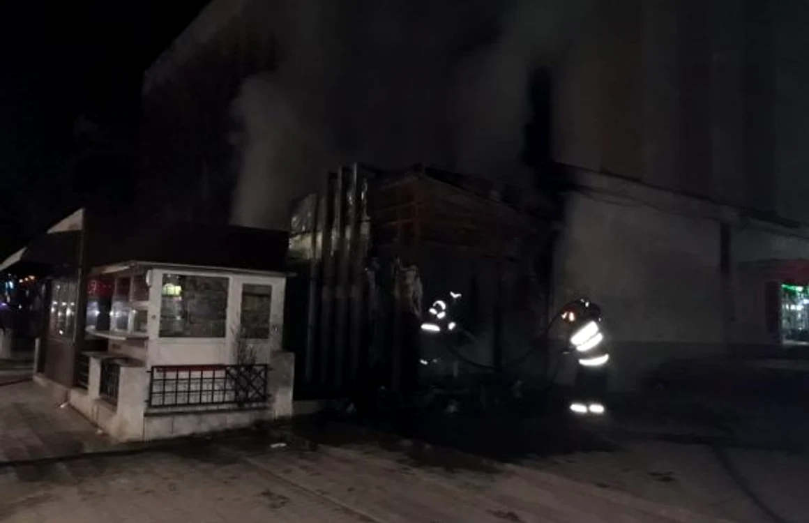 incendiu magazin mobila caracal