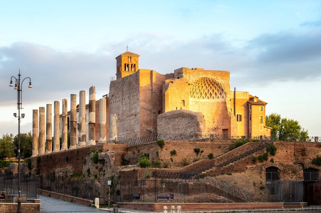 Domus Aurea, palatul împăratului Nero. Roma. Foto: Shutterstock