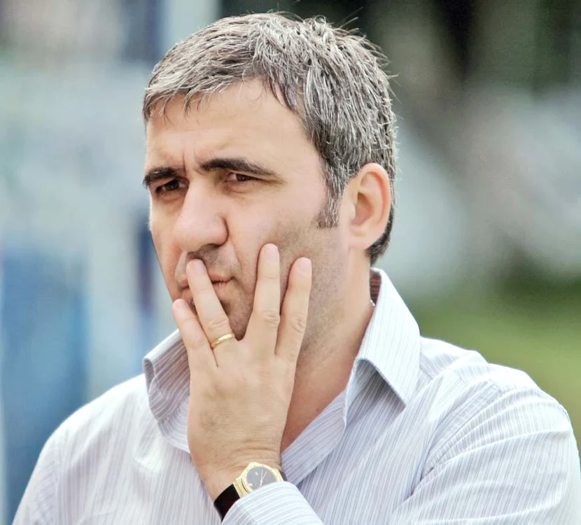 
    Gica Hagi  