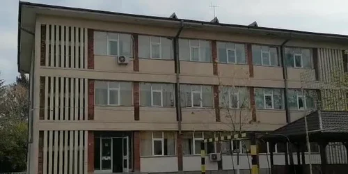 6197a5b35163ec4271b8cf90 jpg