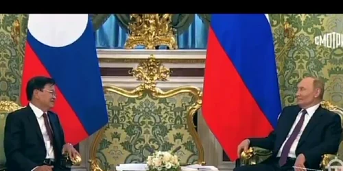 presedintele Republicii Laos, Thongloun Sisoulith, si Vladimir Putin foto X png