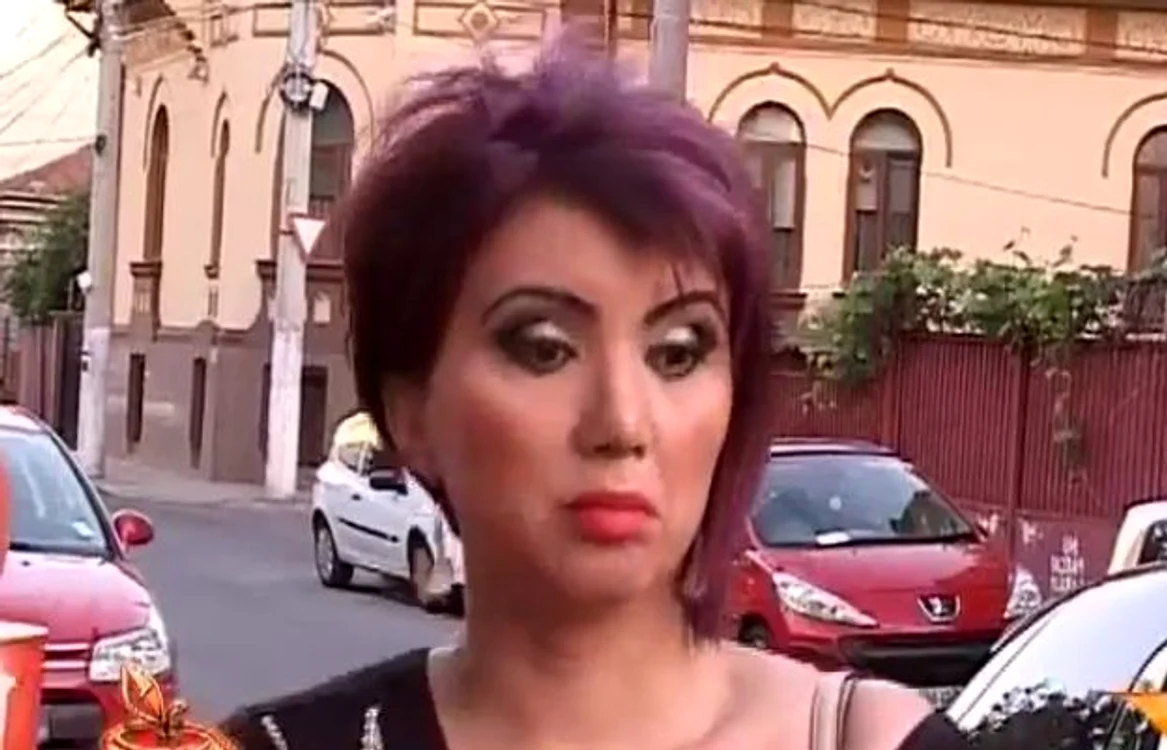 
    Adriana Bahmuţeanu. (captură Antena 1)  