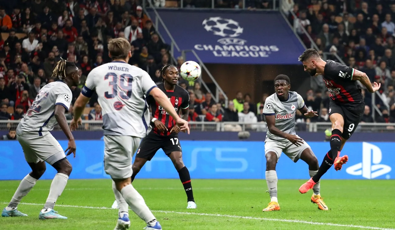 AC Milan trece de grupele competiției (FOTO: Getty Images)