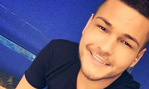 Răzvan Botezatu este prezentator la "Star Matinal" jpeg