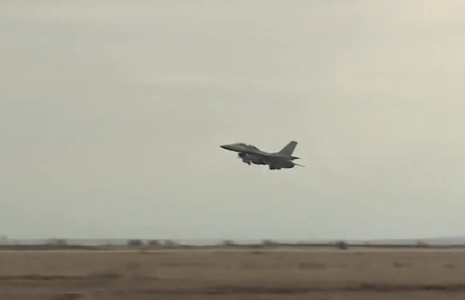 Cum se acomodează piloții români cu avioanele F-16 Fighting Falcon 