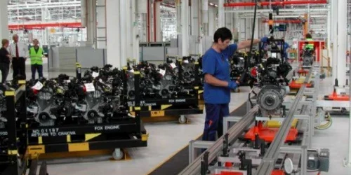 Ford România a început în 2012  producţia motorului EcoBoost la Craiova