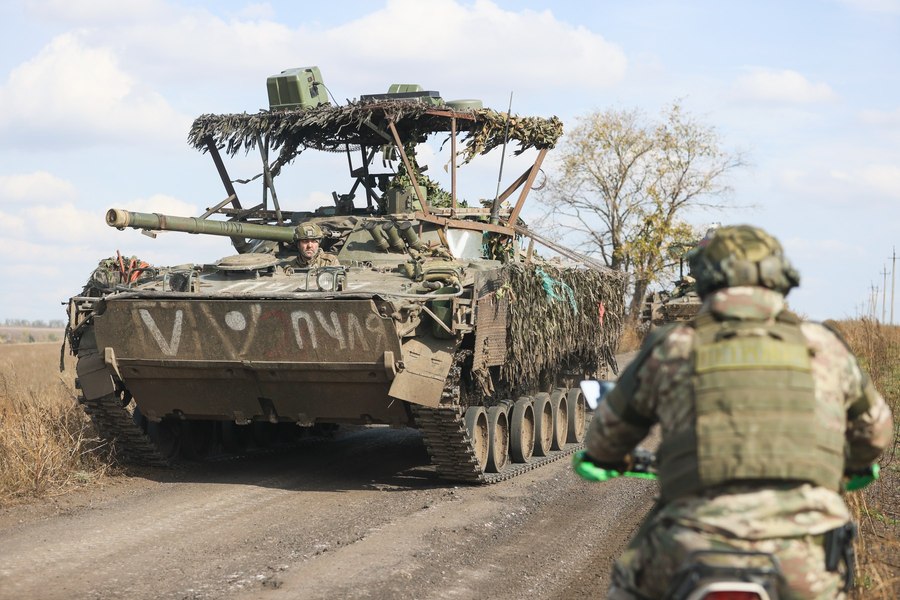 Finlanda avertizează că China alimentează „masiv” efortul de război rus în Ucraina. „India aduce o finanțare prin alte mijloace”