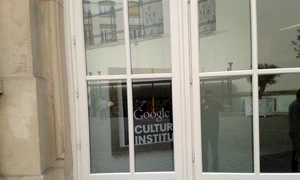 Orice utilizator se poate transforma în curator de artă – interviu cu Amit SOOD, directorul Google Institute jpeg