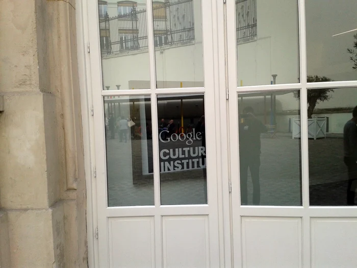 Orice utilizator se poate transforma în curator de artă – interviu cu Amit SOOD, directorul Google Institute jpeg