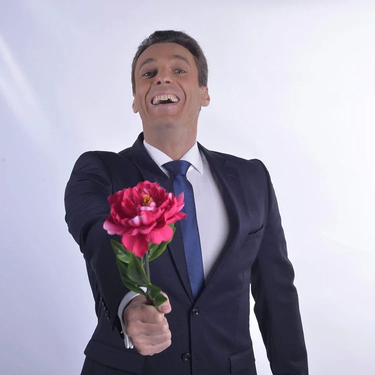 
    Mircea Badea împlinește vârsta de 46 de ani pe 24 februarie, chiar de DragobeteFOTO: Facebook  