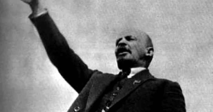 Statuia lui Lenin a fost profanată la Sankt Petersburg