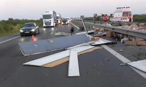 accident a1 13 aug 2025 FOTO DRDP bucuresti jpg