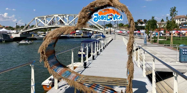 Insta Island (11) jpg