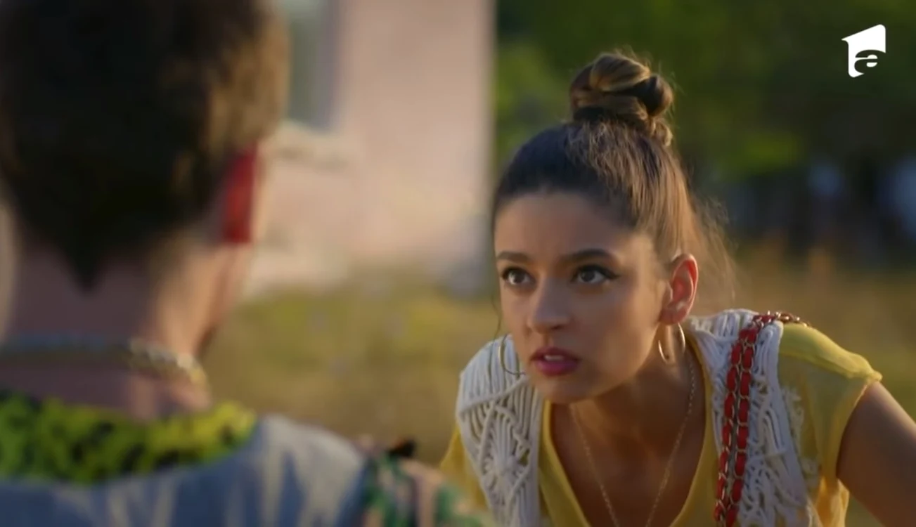 
    Actrița Oana Moșneagu o interpretează pe Andreea în serialul „Adela” de la Antena 1captură: Antena 1  