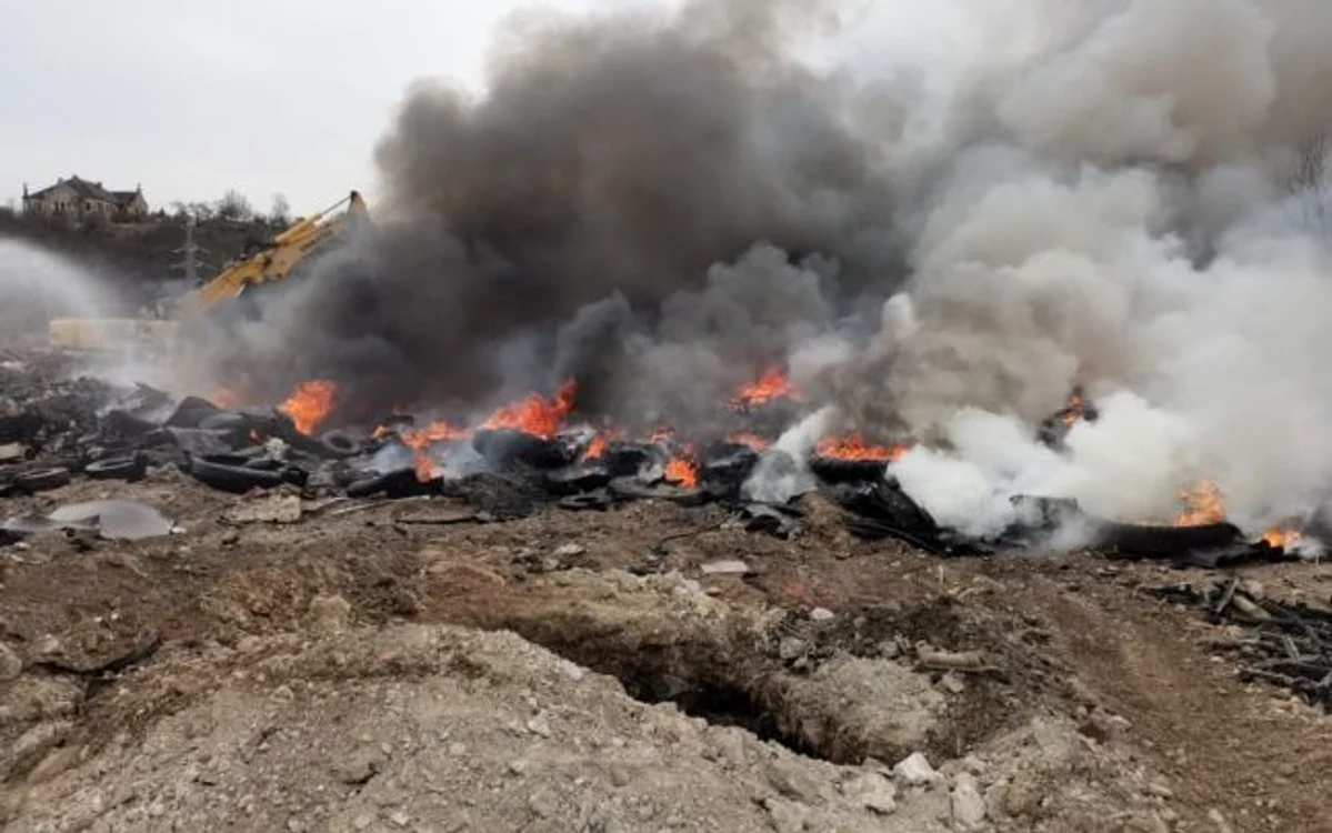 
    Incendiu la Ocna Mureș Sursă foto: ISU Alba  