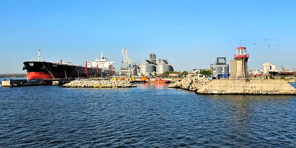 Portul Constanța modernizează alimentarea navelor la cheu FOTO Facebook port constanta jpg