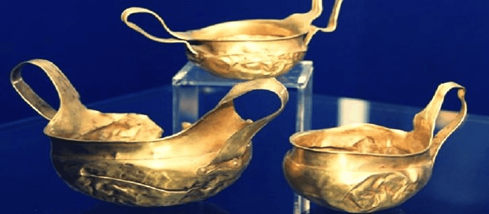 Soborul Zeiţelor şi Tezaurul de la Rădeni au ajuns în SUA. Artefacte în expoziţia Primii Regi ai Europei FOTO