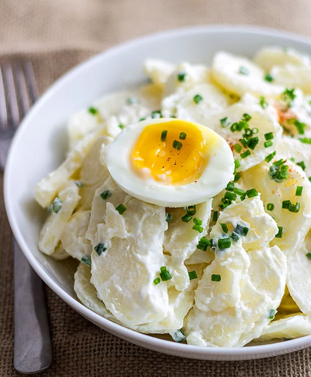 salata ou si cartofi jpeg