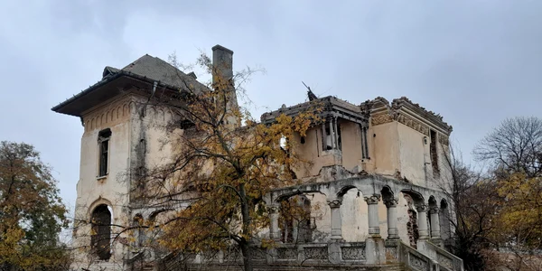 conacul bratasanu   foto Fb aurelia grosu3 jpg